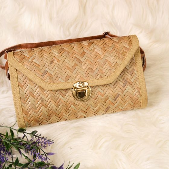 Handmade Bamboo Ladies Sling Bag 8" || Saras Aajeevika