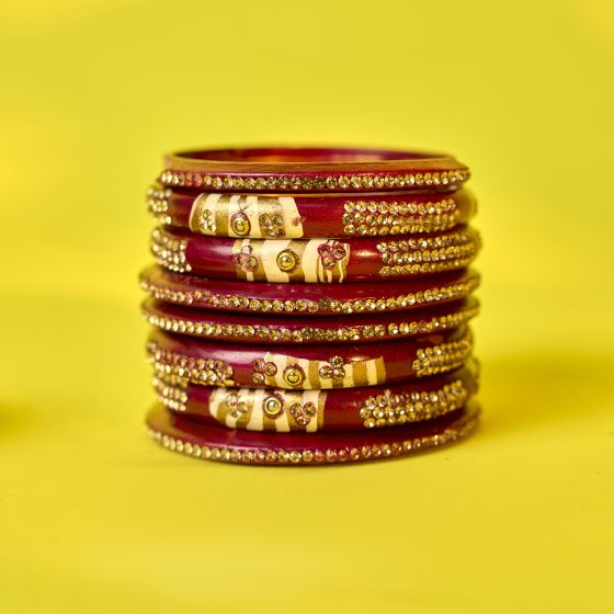 Lac Bangle || Red Color || Set of 8 || Saras Aajeevika