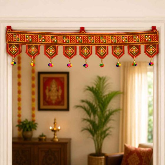 Kachchh Toran Paan Patti Design 3 ft || Red Colour || Saras Aajeevika