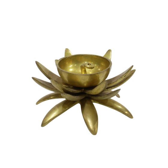 Lotus Design Diya Brass Metal || Table Décor Item || Saras Aajeevika
