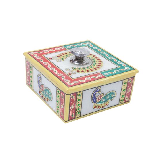 Gift Box || White || Saras Aajeevika