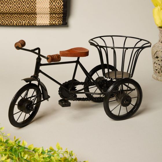 Wooden Rickshaw Flower