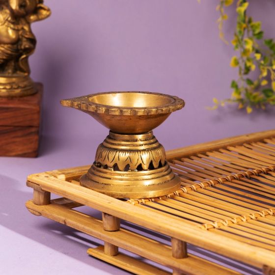 Elegant Antique Brass Single Deepak| Puja Essentials |Handmade Brass Deepak | Single Deepak on Stand