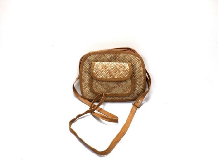 Bamboo Ladies Sling Bag 9*7